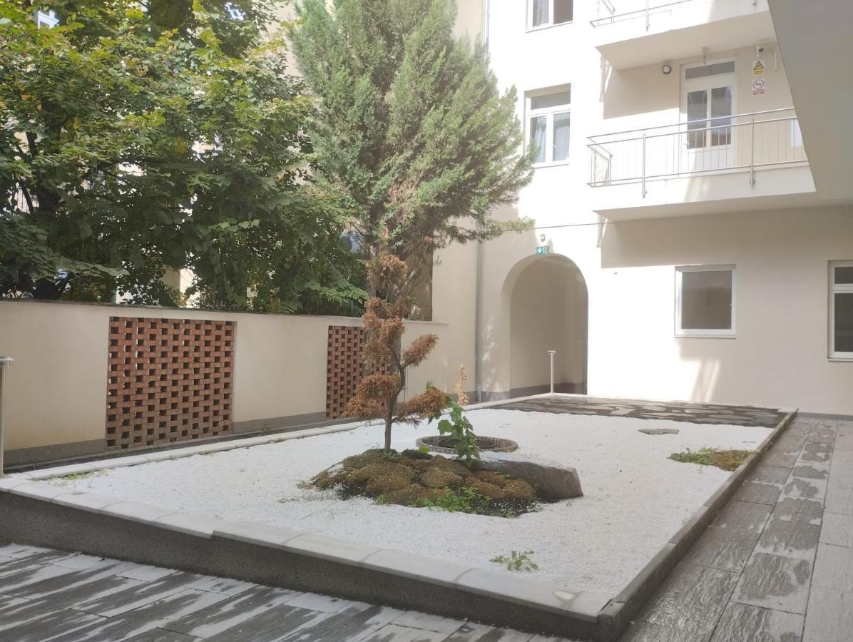 Krisztina 21 Apartment บูดาเปสต์ ภายนอก รูปภาพ